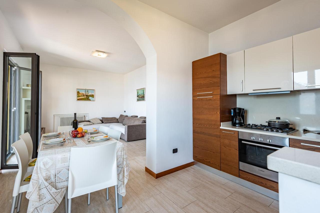 Luxury Casa Margherita Pianello Del Lario Exterior photo